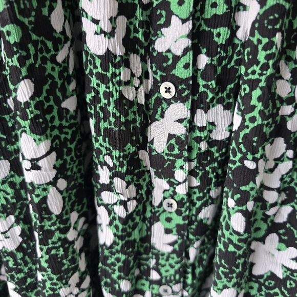 Mark & Spencer Green Floral Long Sleeve Tie Neck Blouse 16 ButtonUp Boho Ruffle - Picture 9 of 13